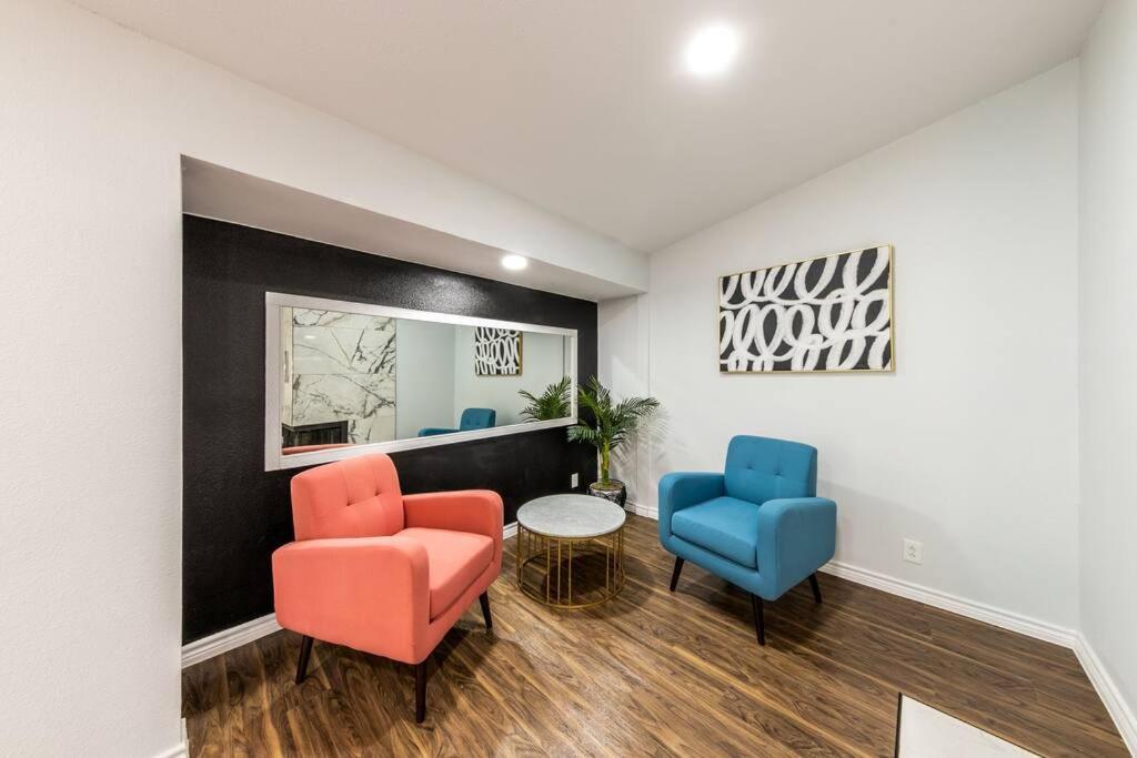 Elite Retreat At La Cantera, 6 Flags, The Rim, Utsa, Seaworld - Casa Glam Sa Holiday home *