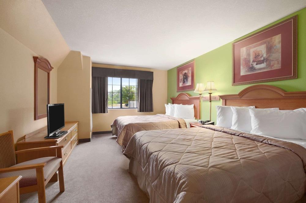 Hotel Days & By Wyndham North/stone Oak 2*