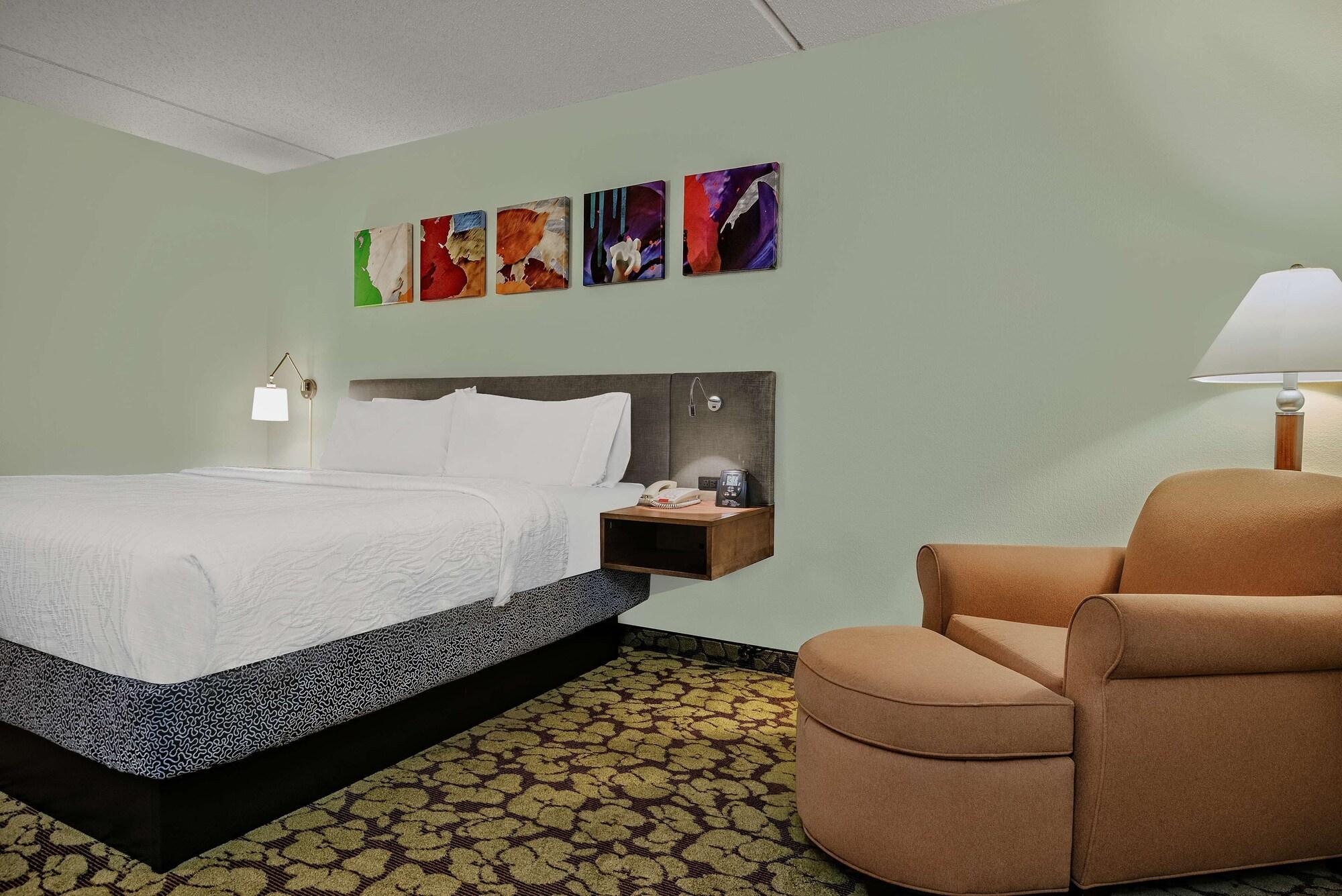 Hilton Garden Airport 3* San Antonio