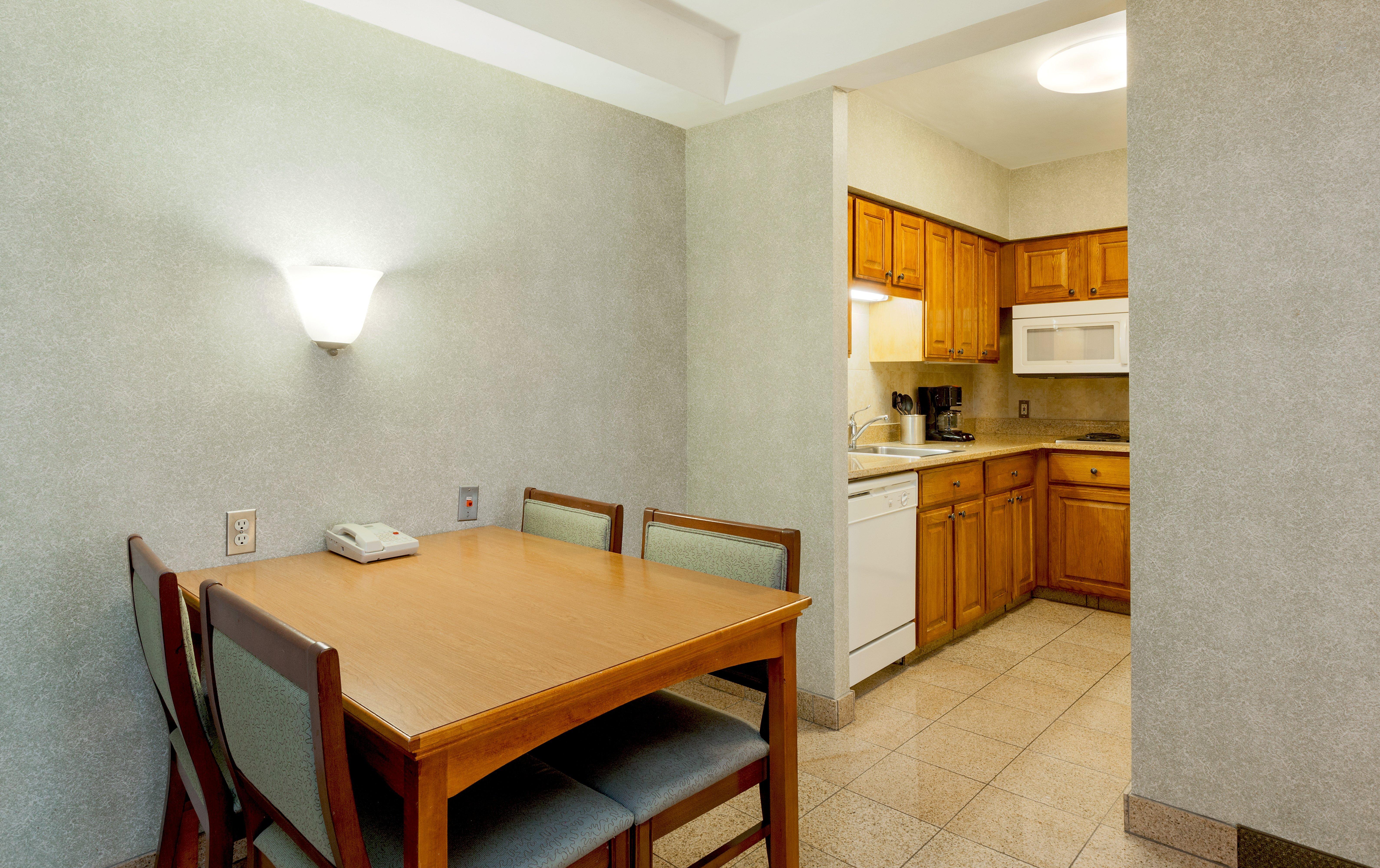 Hotel Staybridge Airport By Ihg San Antonio