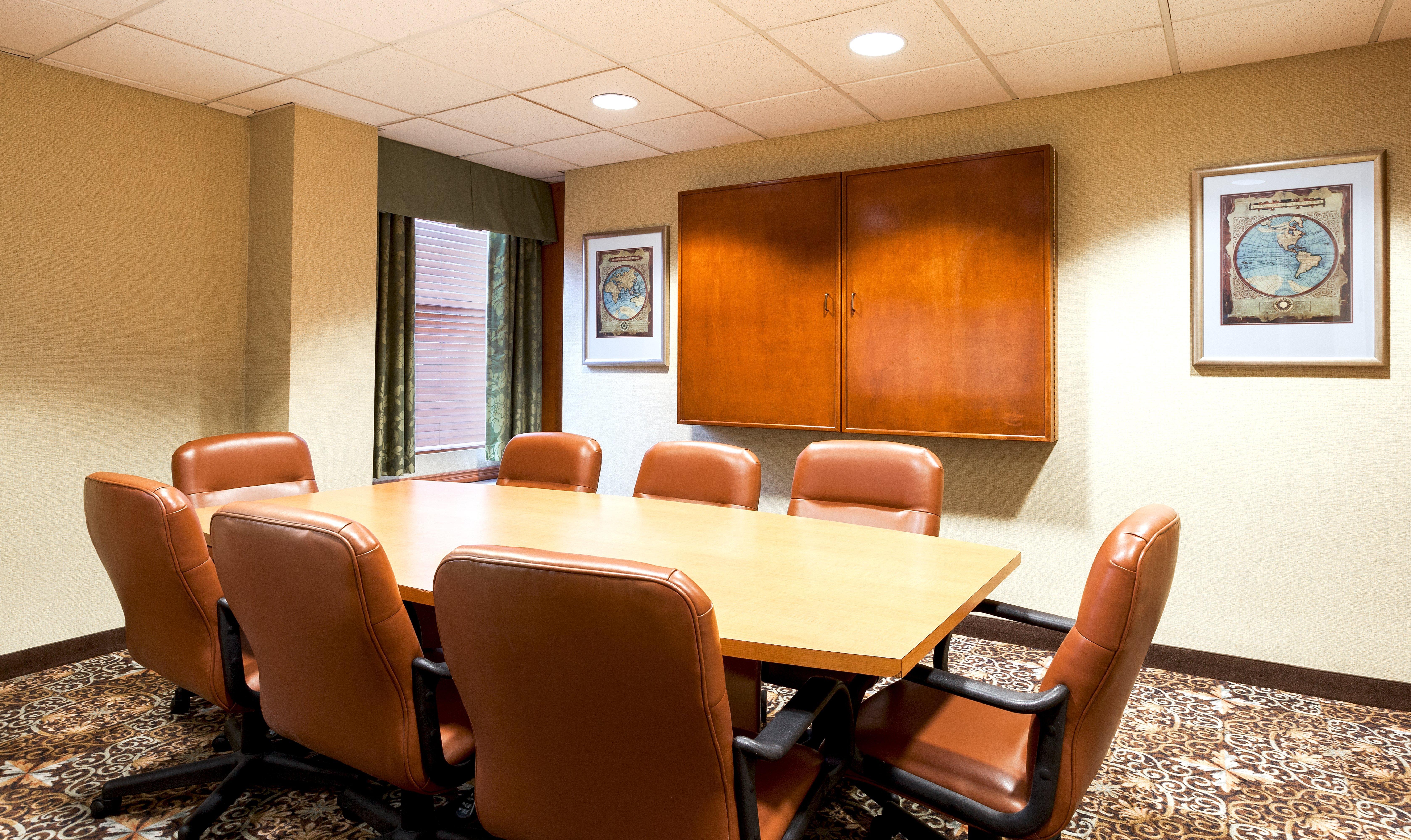 Staybridge Airport By Ihg