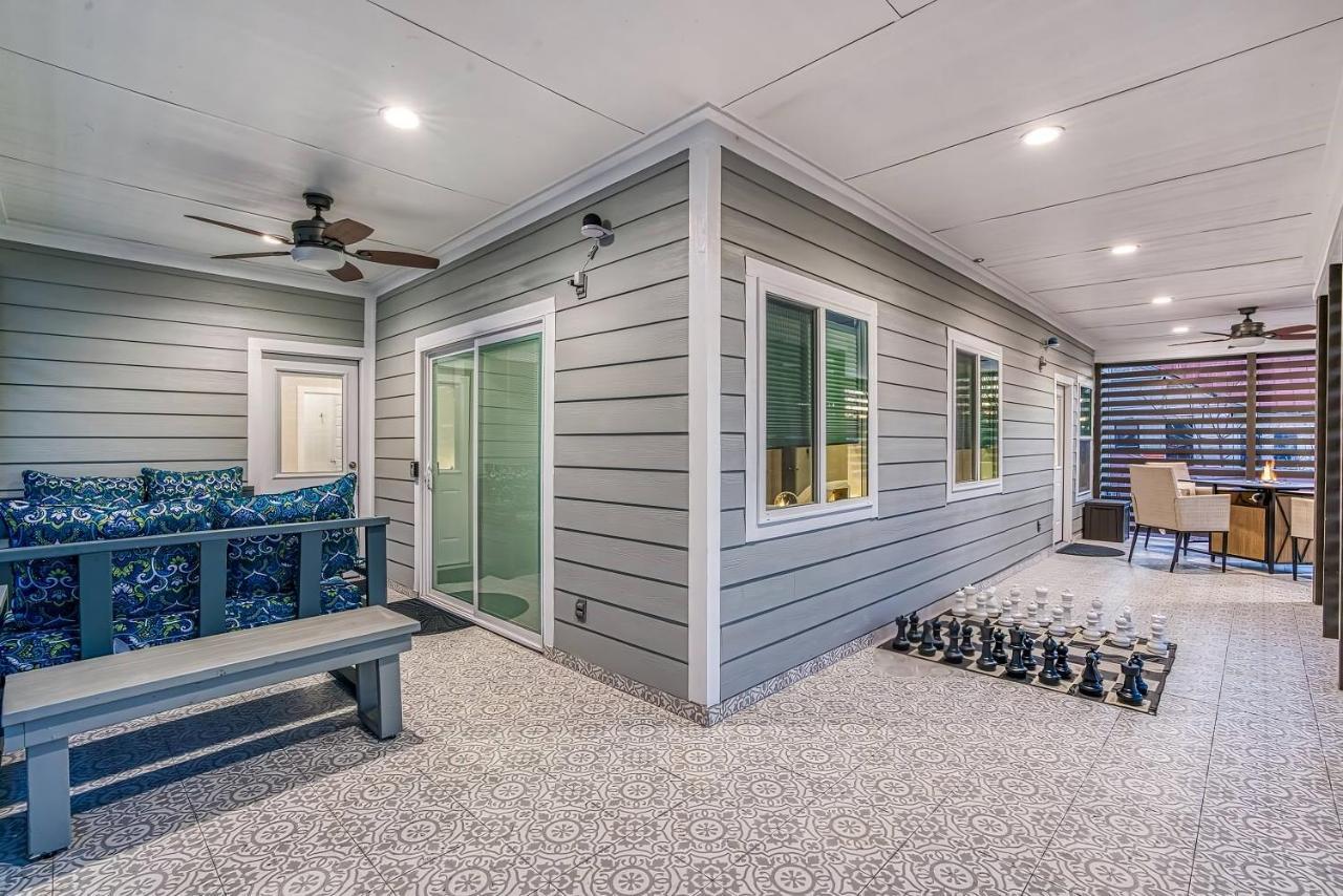 Luxury 6br/5ba + Hot Tub Near Dt * San Antonio