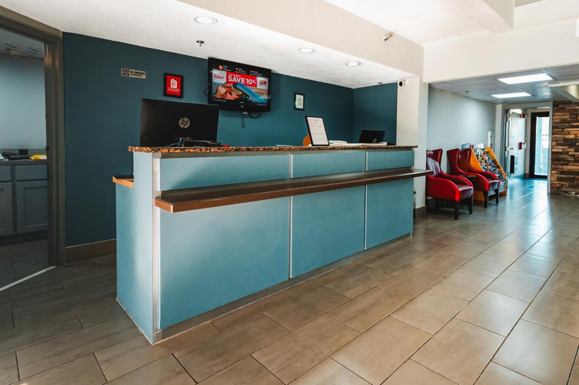 Hometowne By Red Roof - Seaworld Northwest Motel San Antonio