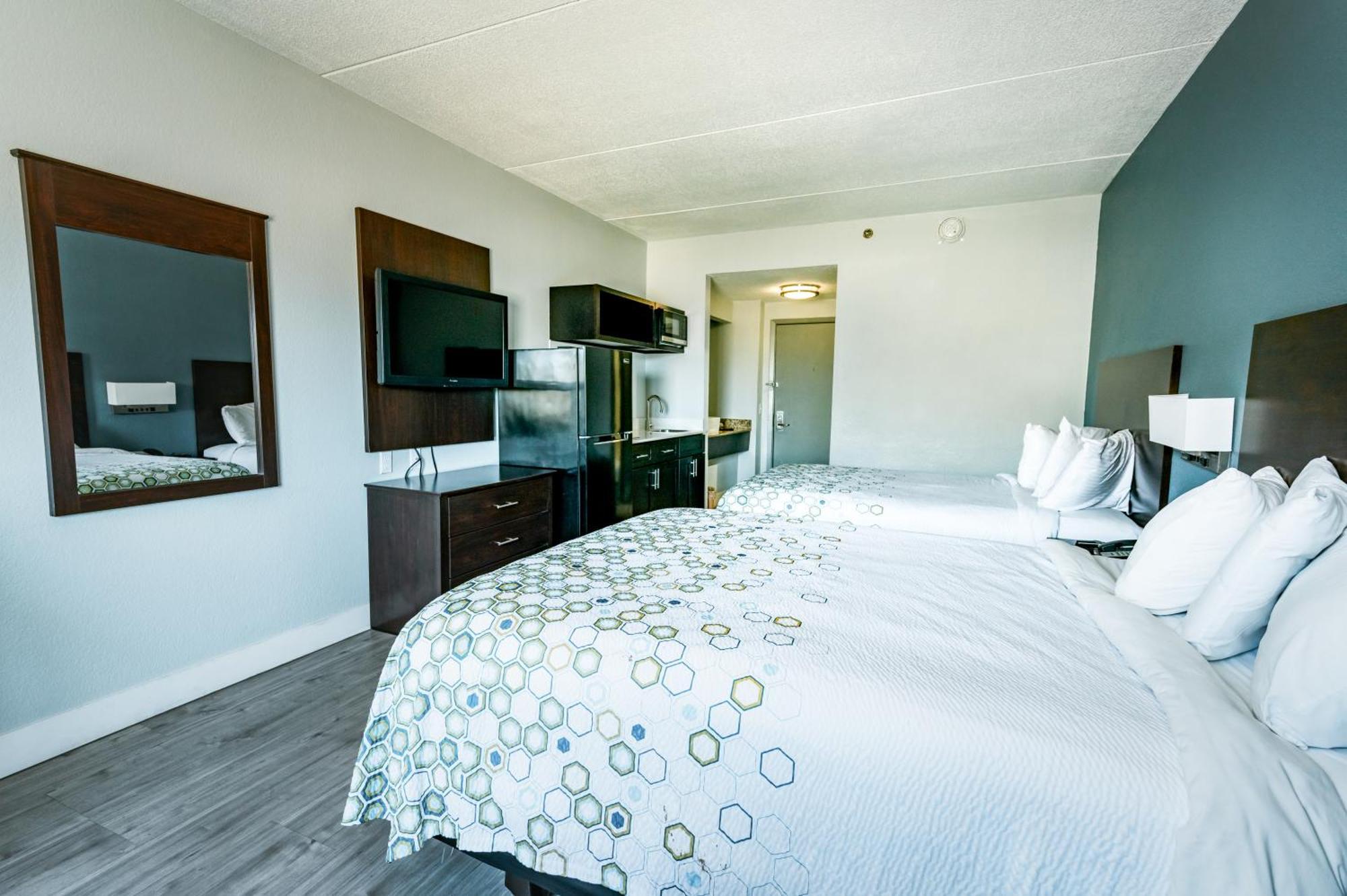 Motel Hometowne By Red Roof - Seaworld Northwest 2*