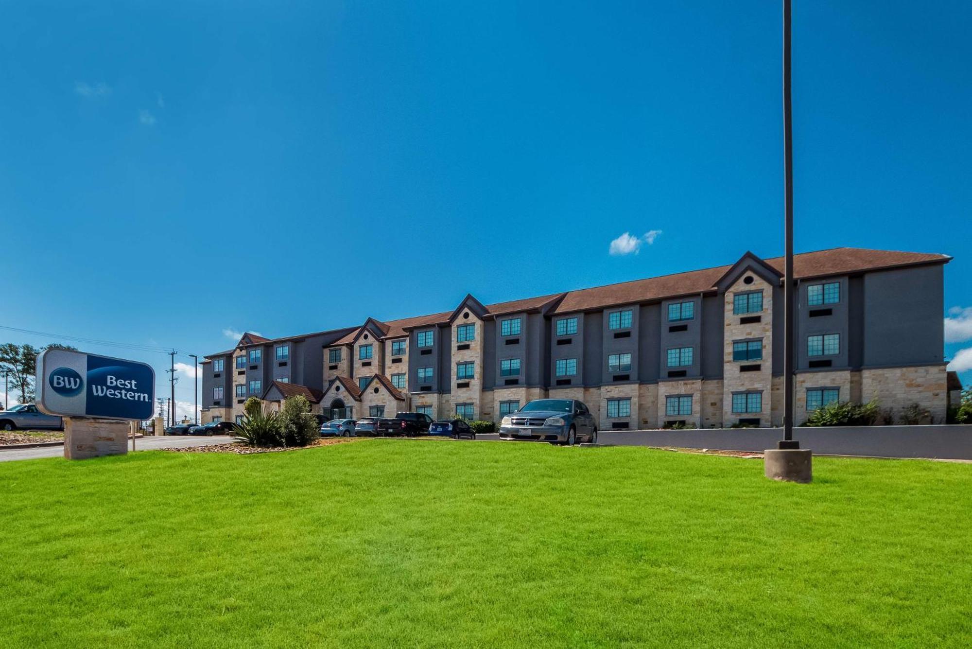 Western Seaworld Hotel
