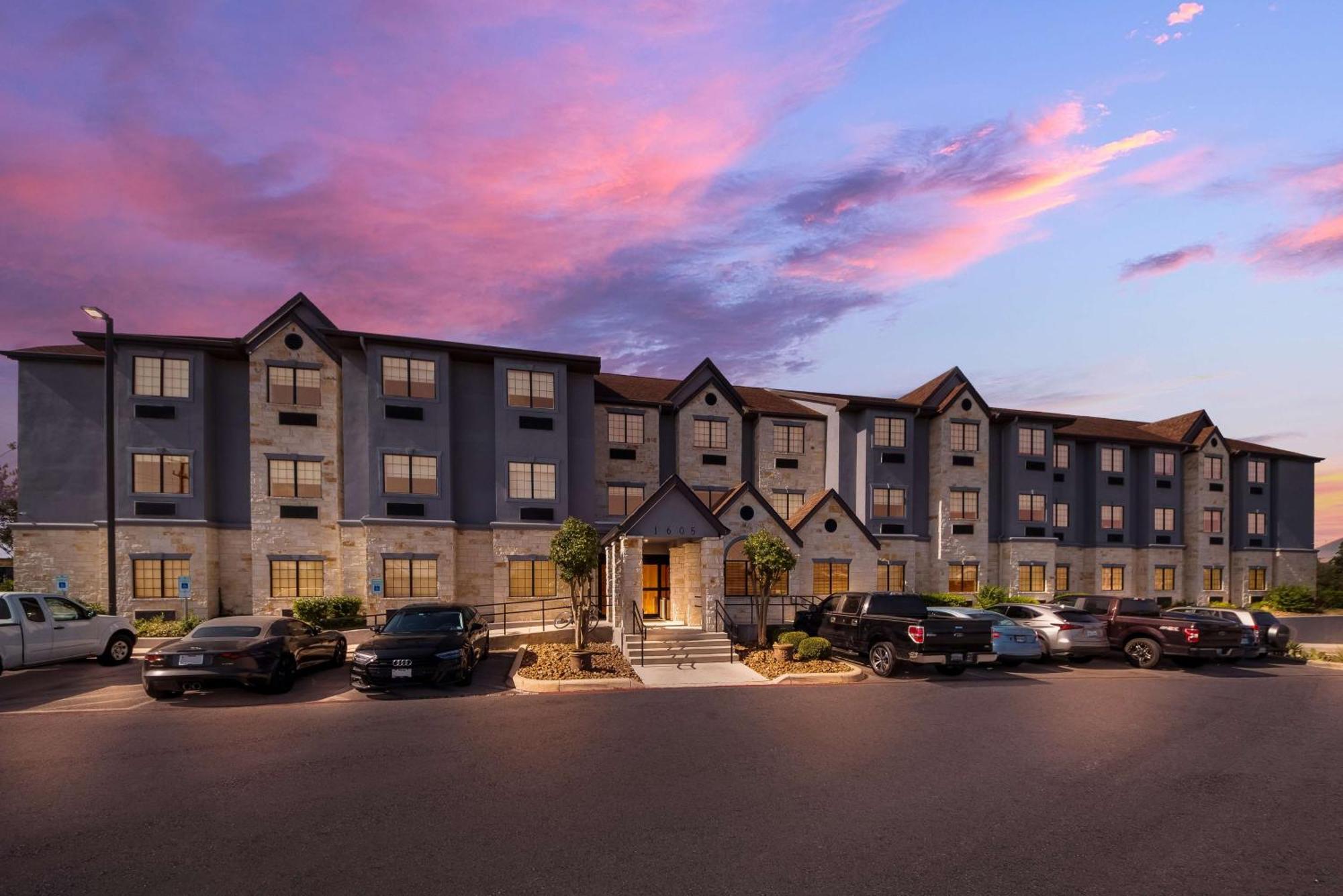Western Seaworld Hotel San Antonio