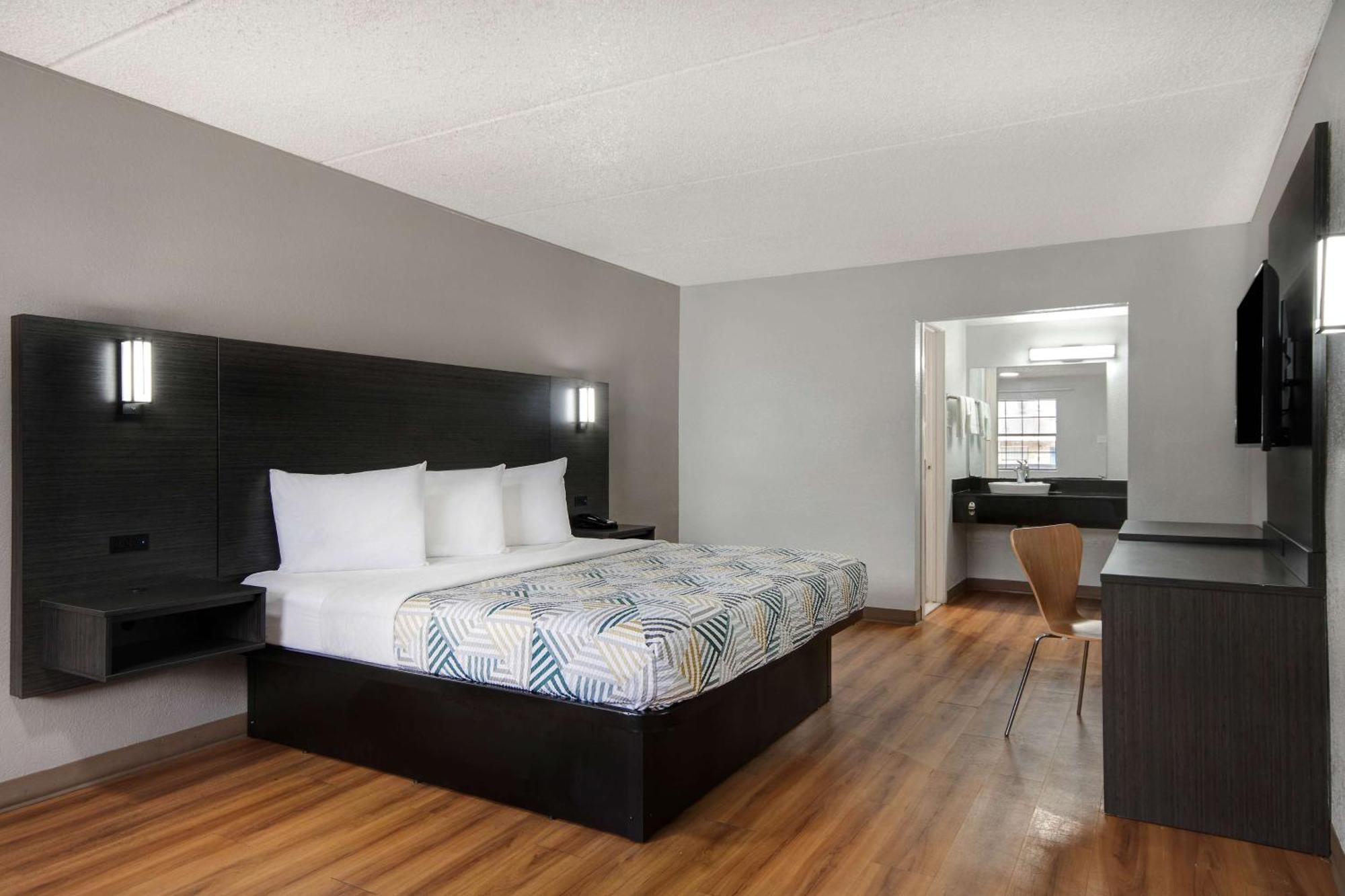 6 Tx Northwest Medical Center 2* San Antonio