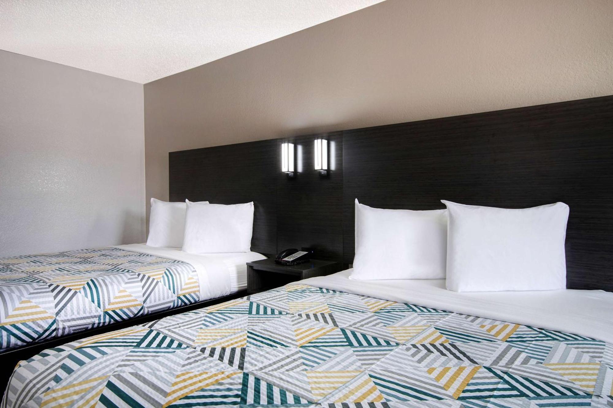 Hotel 6 Tx Northwest Medical Center