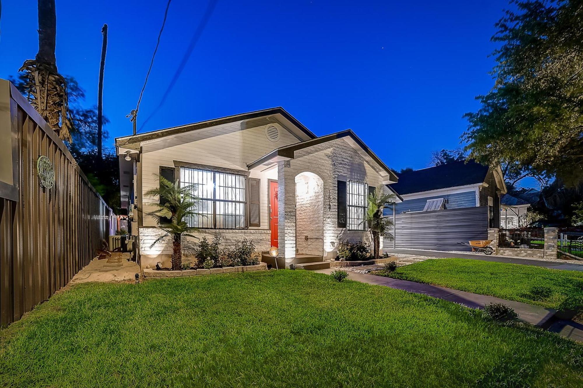 Holiday home Picture Your