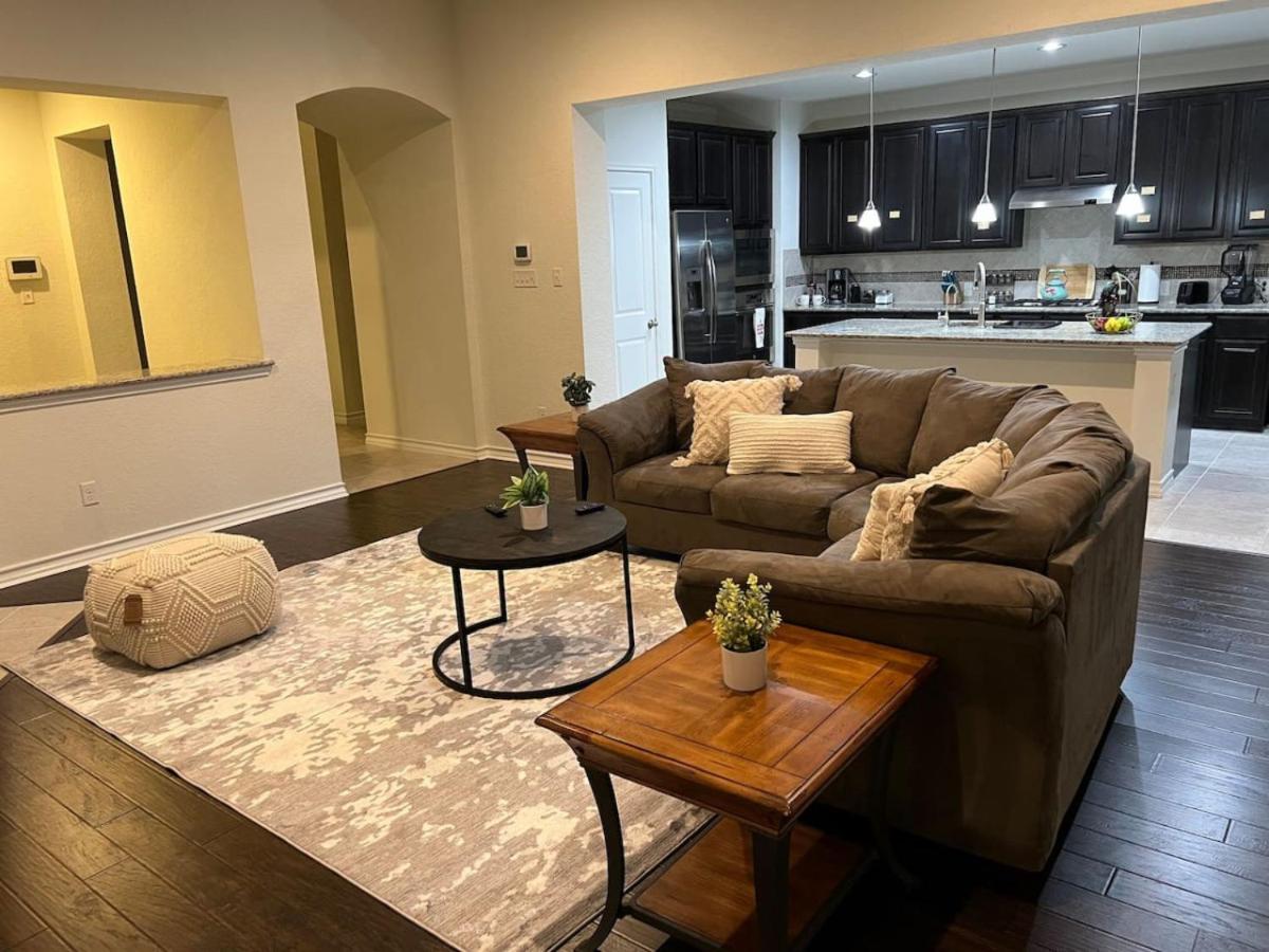 Lxry 7br, Heated Pool And Near Attrns, St2 Villa *