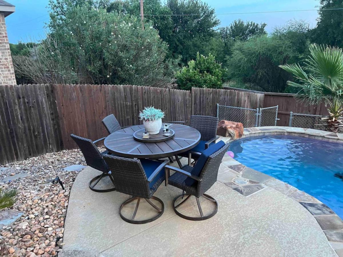 Lxry 7br, Heated Pool And Near Attrns, St2
