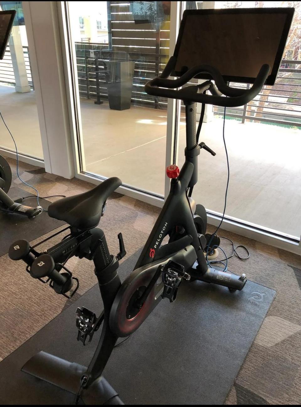 Riverwalk Penthouse Oasis W/free Parking Gym Pool