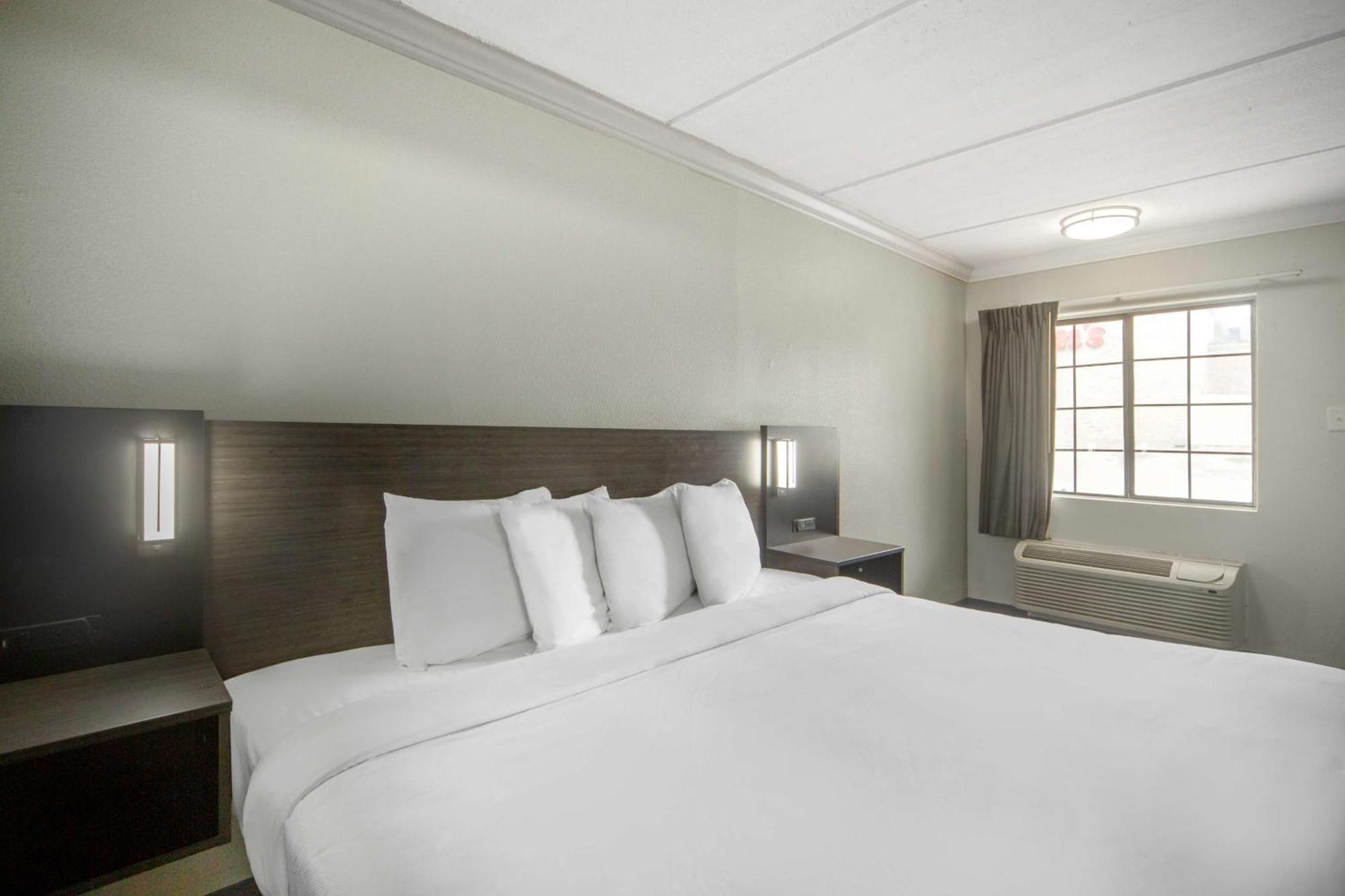 6 San Antonio, Tx I-35 North Corridor Hotel 2*