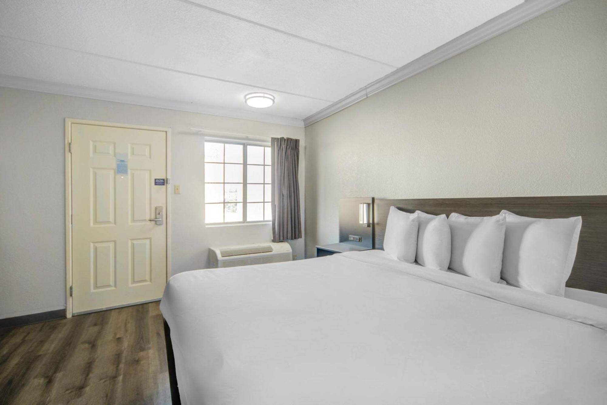 6 San Antonio, Tx I-35 North Corridor Hotel San Antonio
