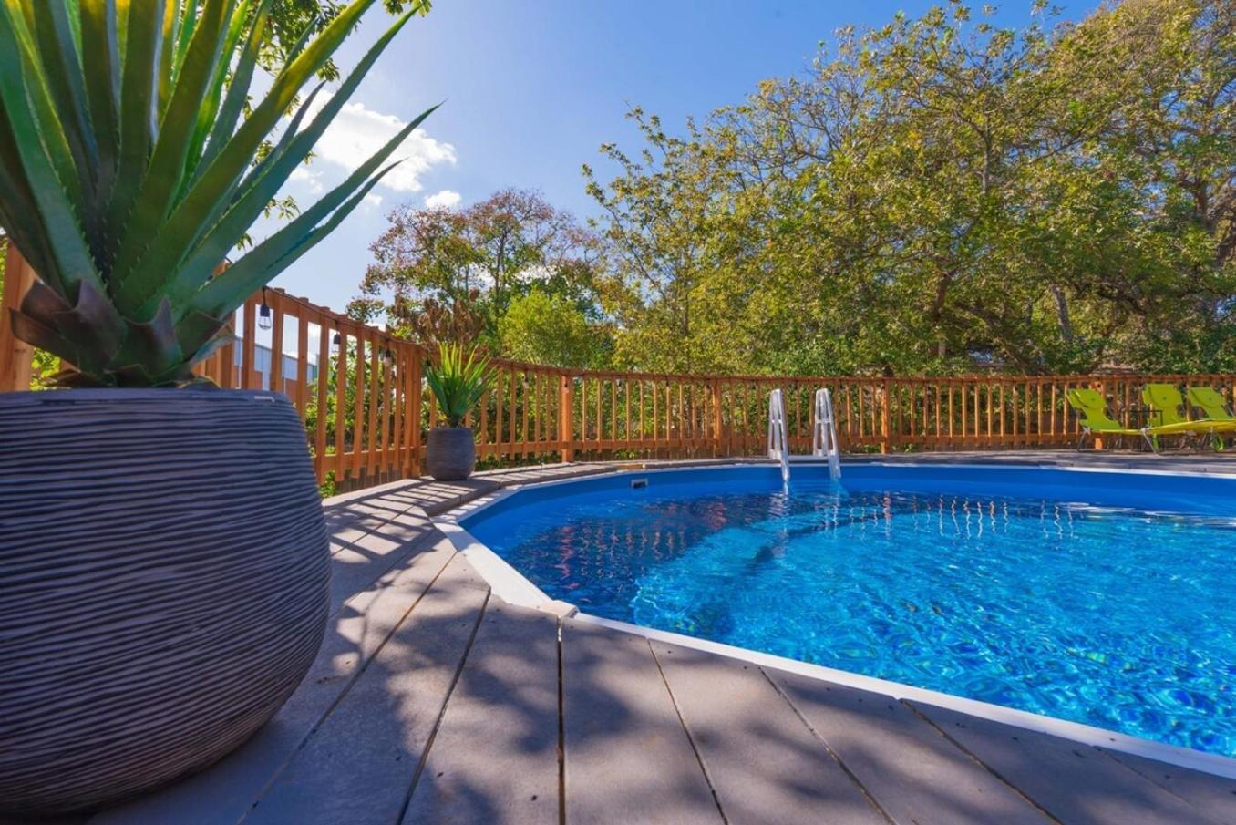 Texas Vacation Home, Game & Pool By Sixflags