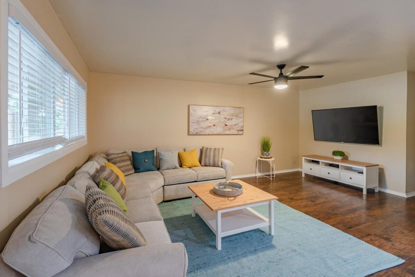Texas Vacation Home, Game & Pool By Sixflags Holiday home San Antonio
