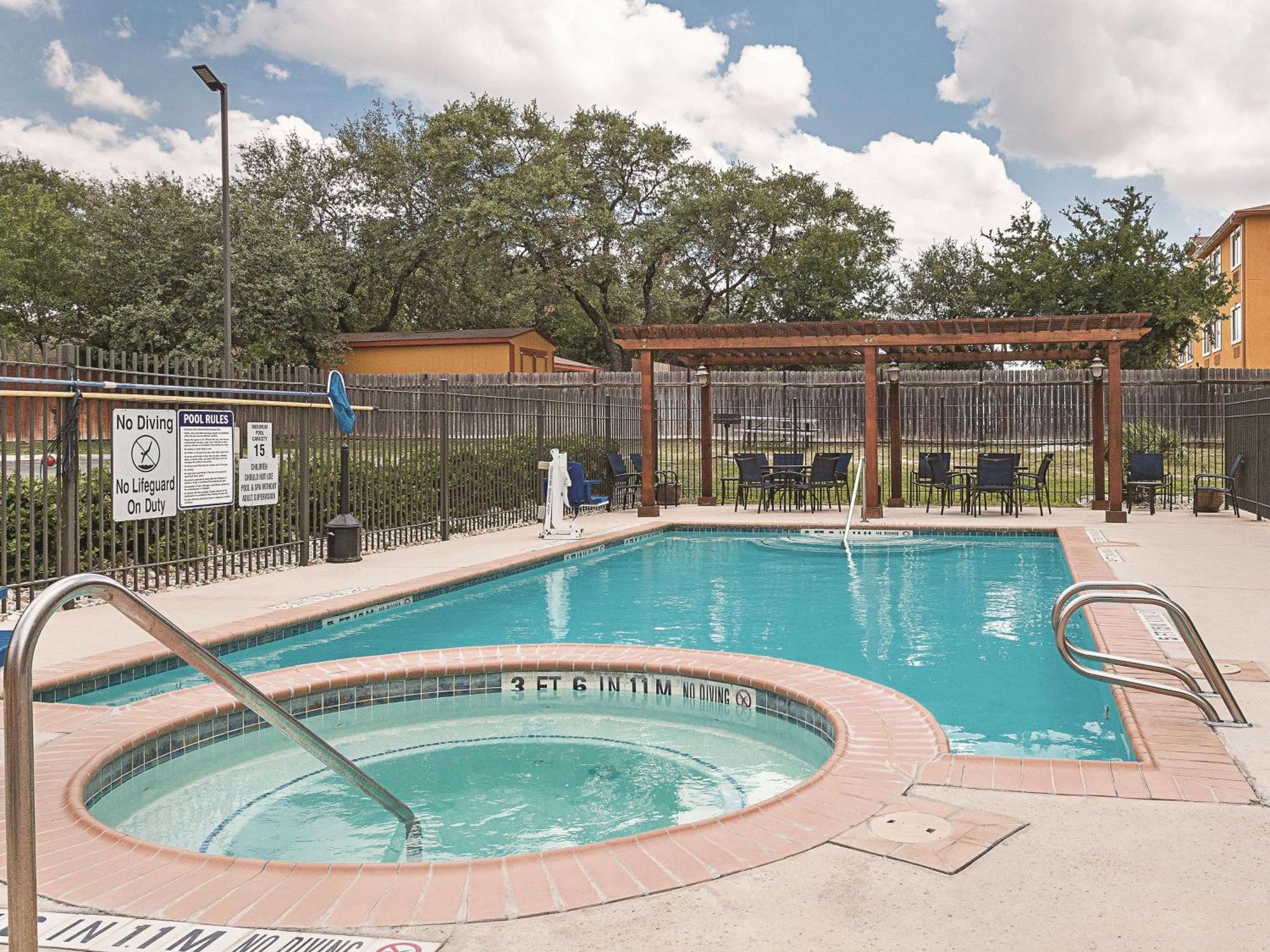 La Quinta By Wyndham Northwest Hotel 3*