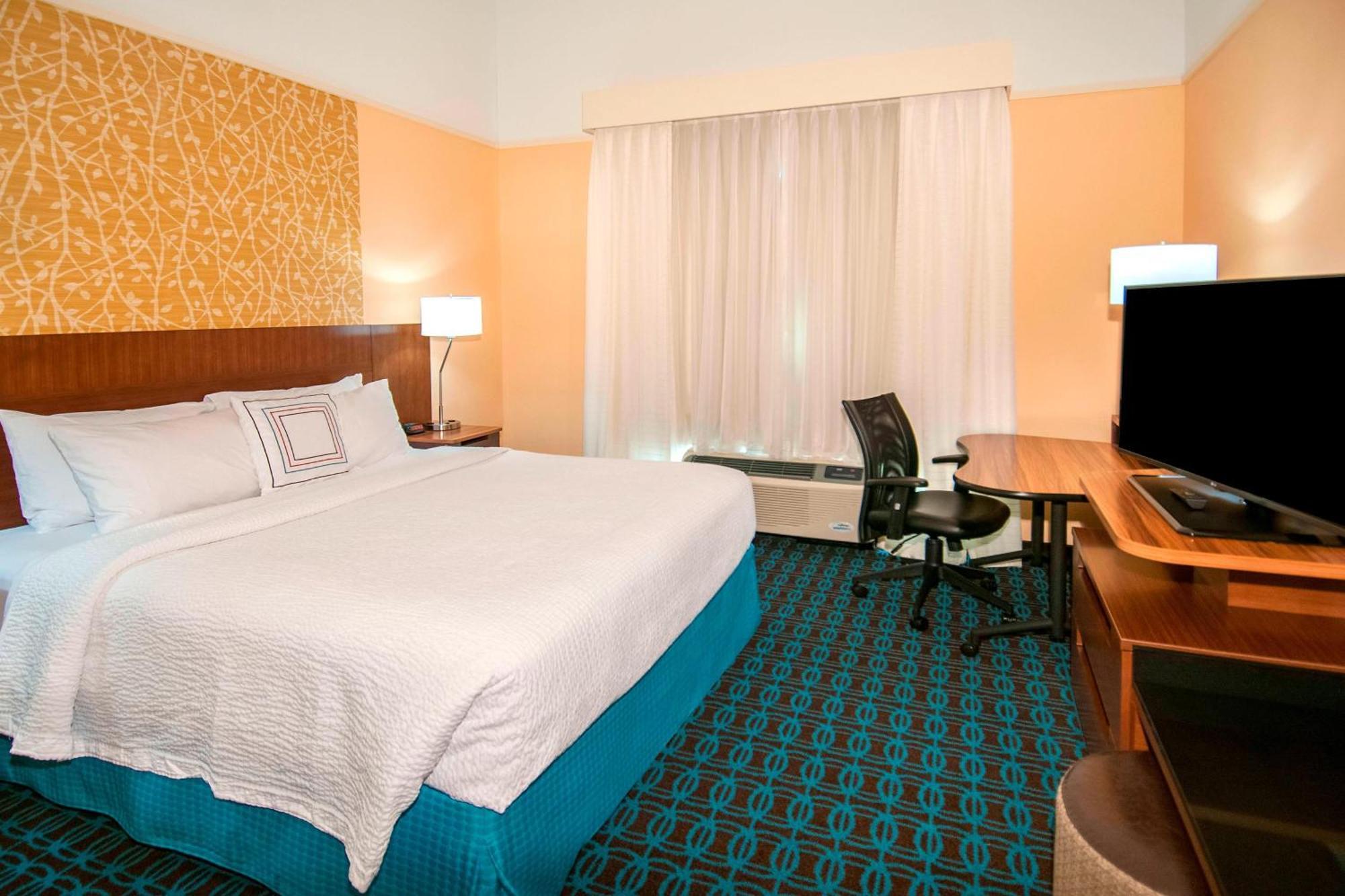 Fairfield & By Marriott Brooks Base Hotel 3*