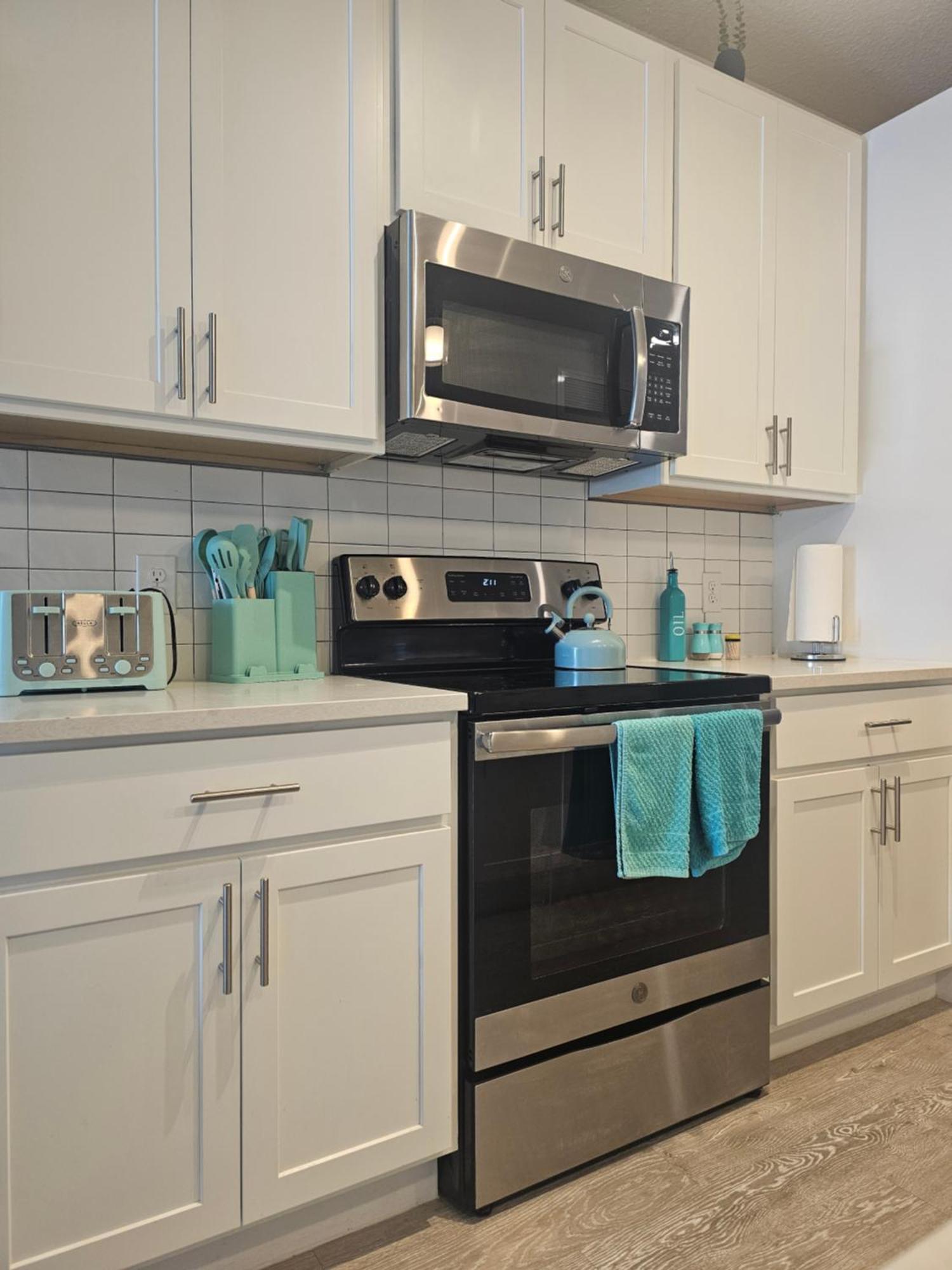 Beautiful On Riverwalk W King Ste Free Parking Pet Friendly Centrally Located On The Riverwalk Apartment San Antonio