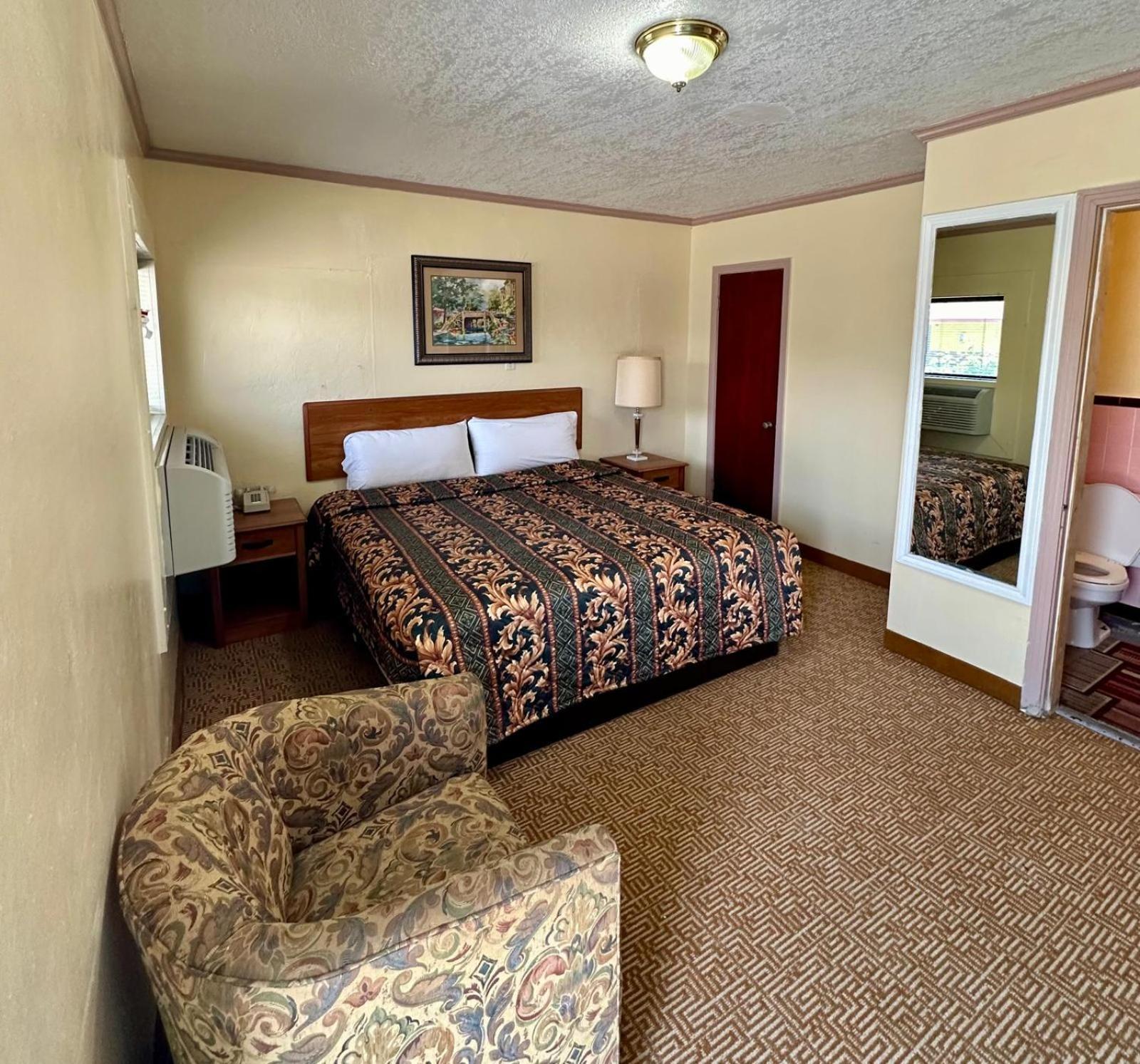 Alamo Oasis And By Oyo Motel 2*
