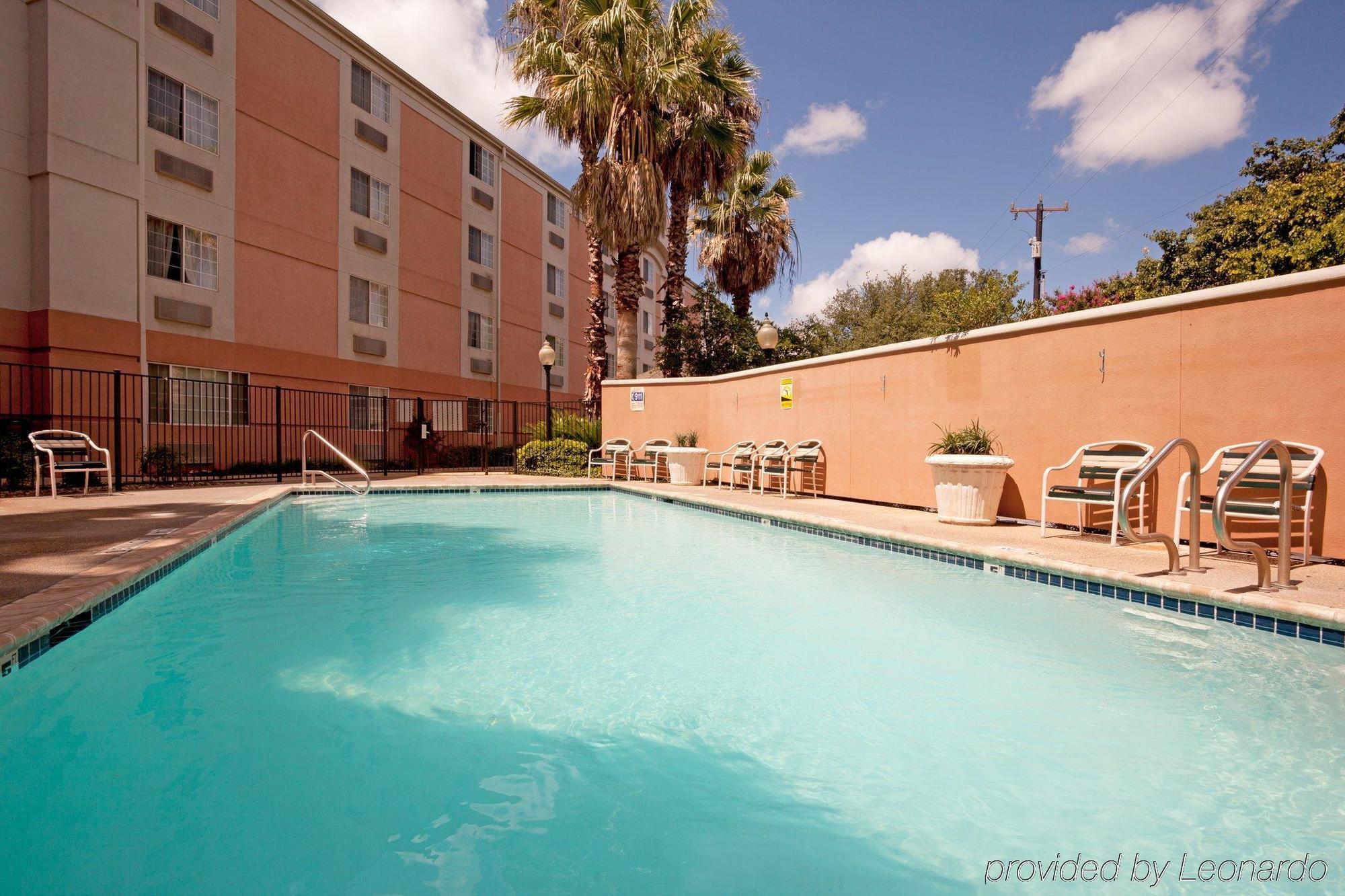 Sonesta Simply Northwest - Medical Center Hotel