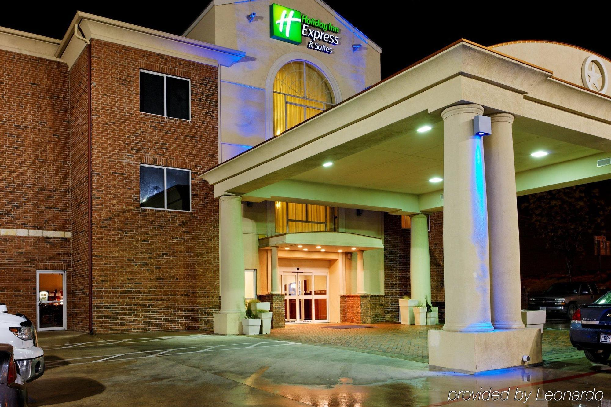 Express & South 3* San Antonio
