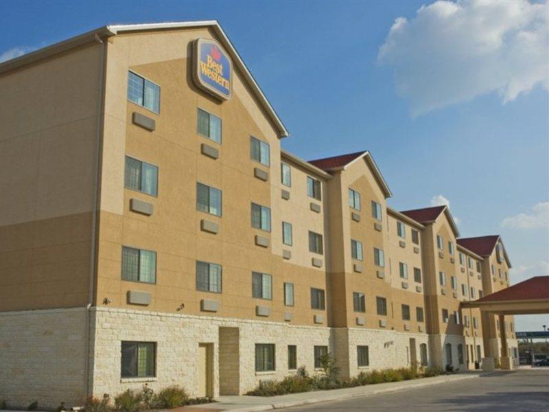 Hotel Western Windsor Pointe & Suites-at&t Center