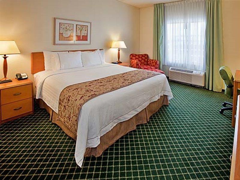 Fairfield & By Marriott Airport/north Star Mall