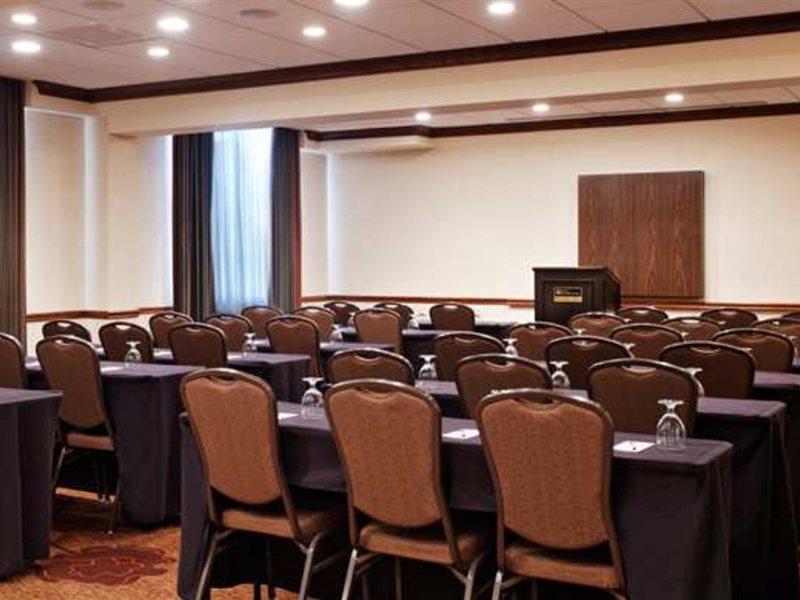 Hotel Hilton Garden Airport San Antonio