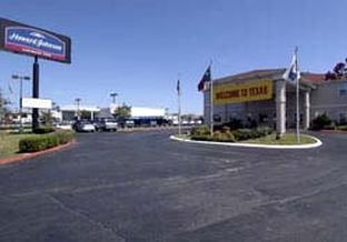 Quality & I-10 Near Fiesta Texas Hotel