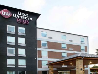 Best Western Plus Downtown North Hotel 3*