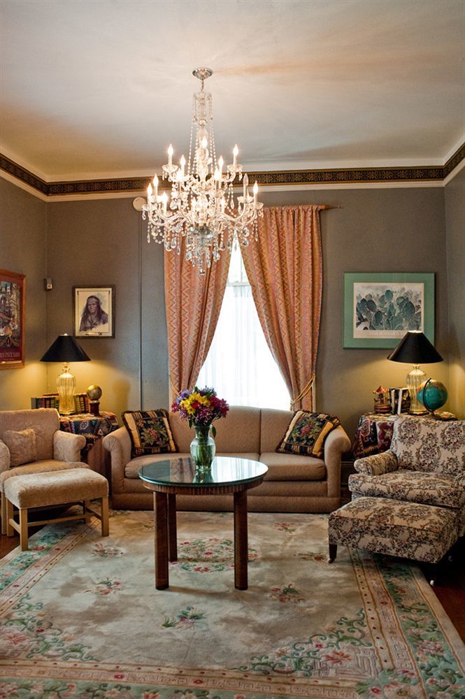 Hotel Arbor House