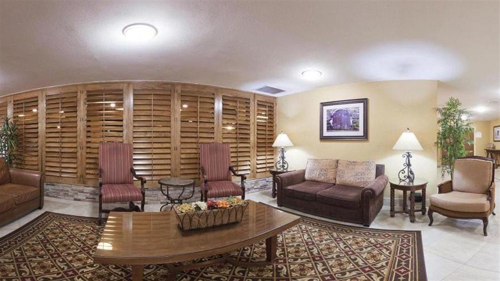 Holiday San Antonio-downtown/market Square, An Ihg 3*