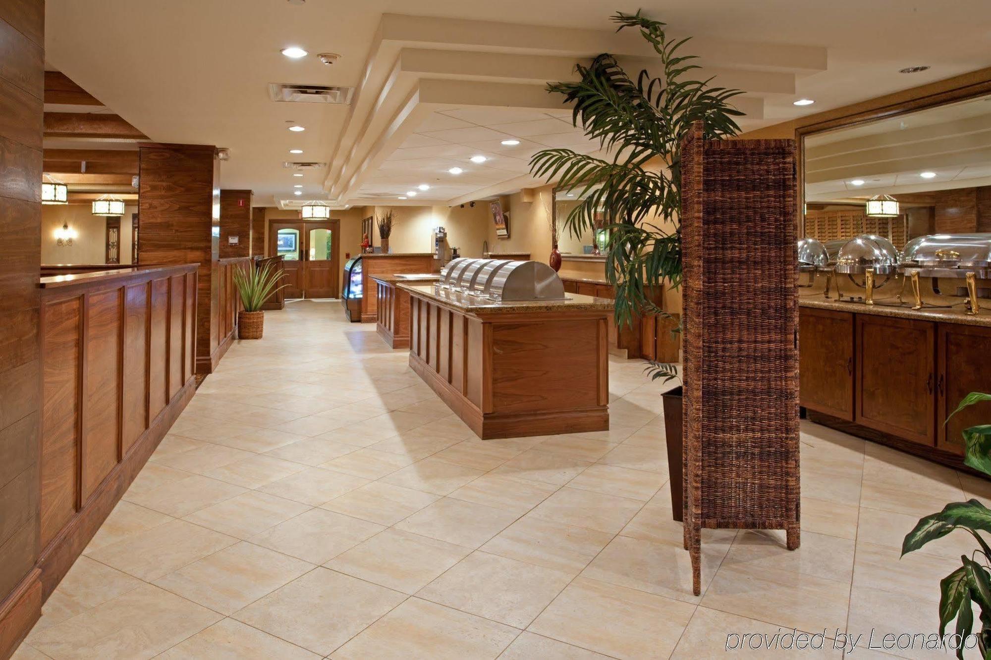 Holiday San Antonio-downtown/market Square, An Ihg Hotel San Antonio