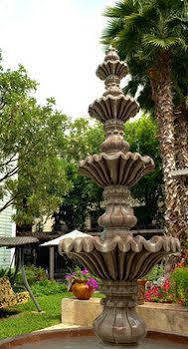 Arbor House 3*