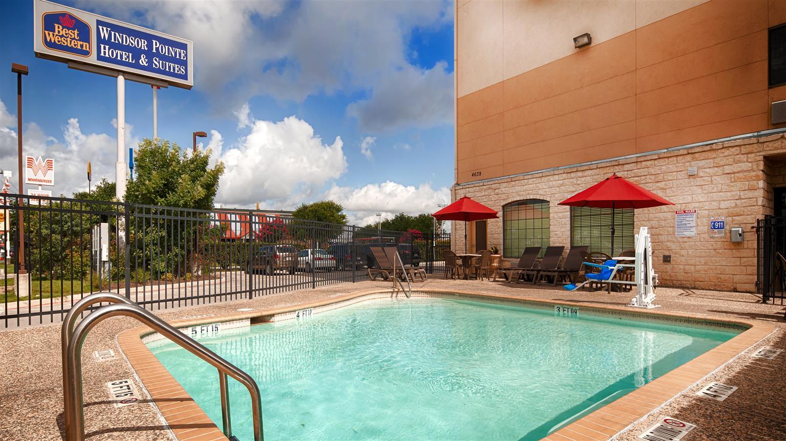 Hotel Western Windsor Pointe & Suites-at&t Center