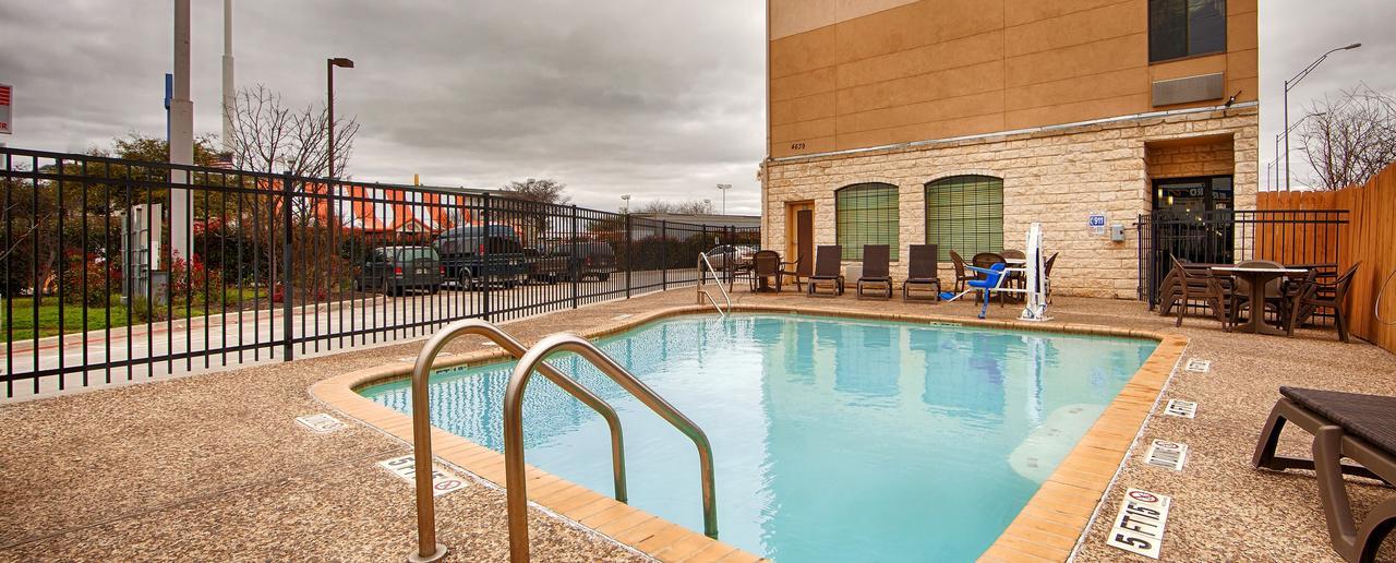 Hotel Western Windsor Pointe & Suites-at&t Center
