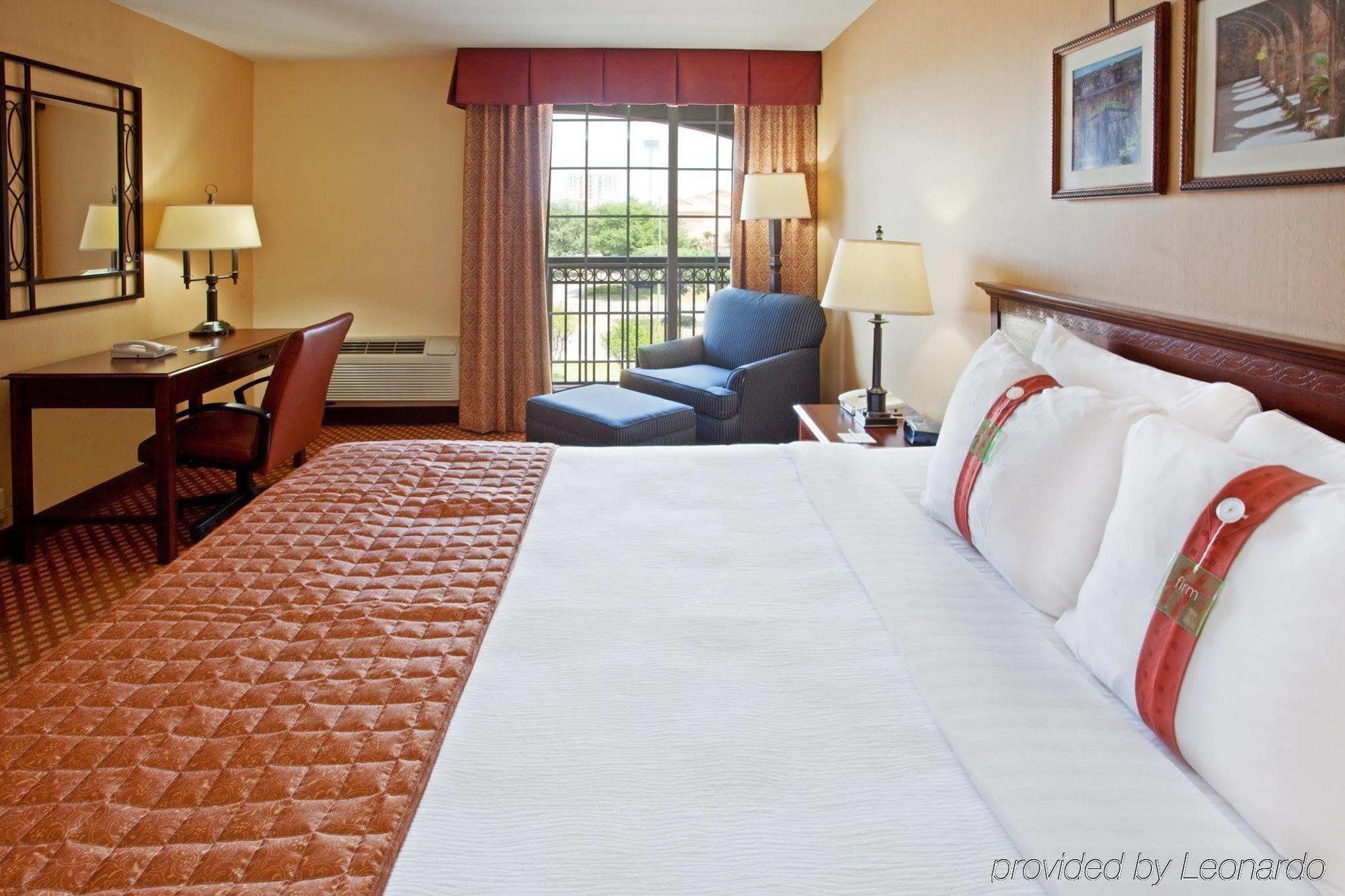 Hotel Holiday San Antonio-downtown/market Square, An Ihg San Antonio