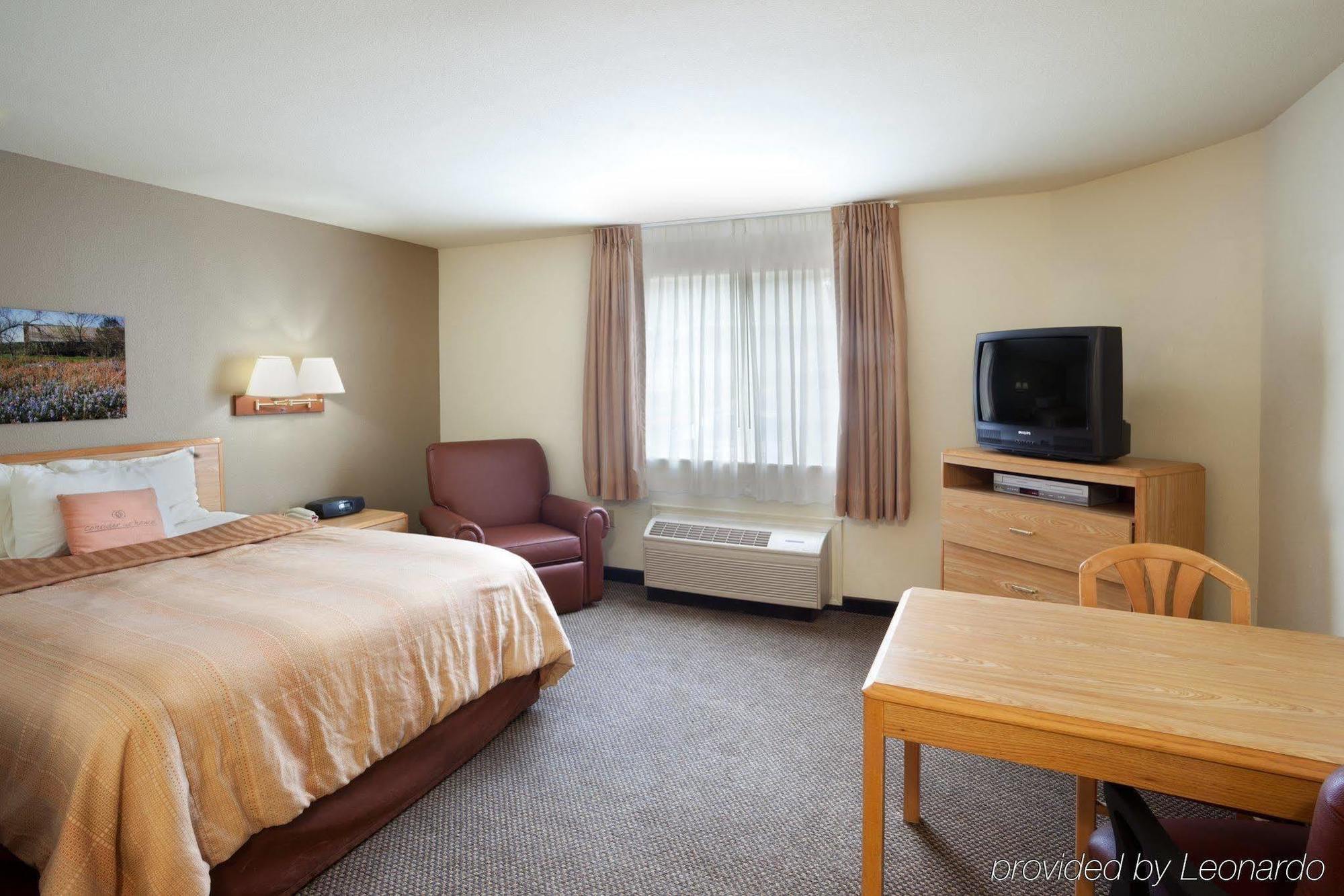 Sonesta Simply Northwest - Medical Center Hotel 3*
