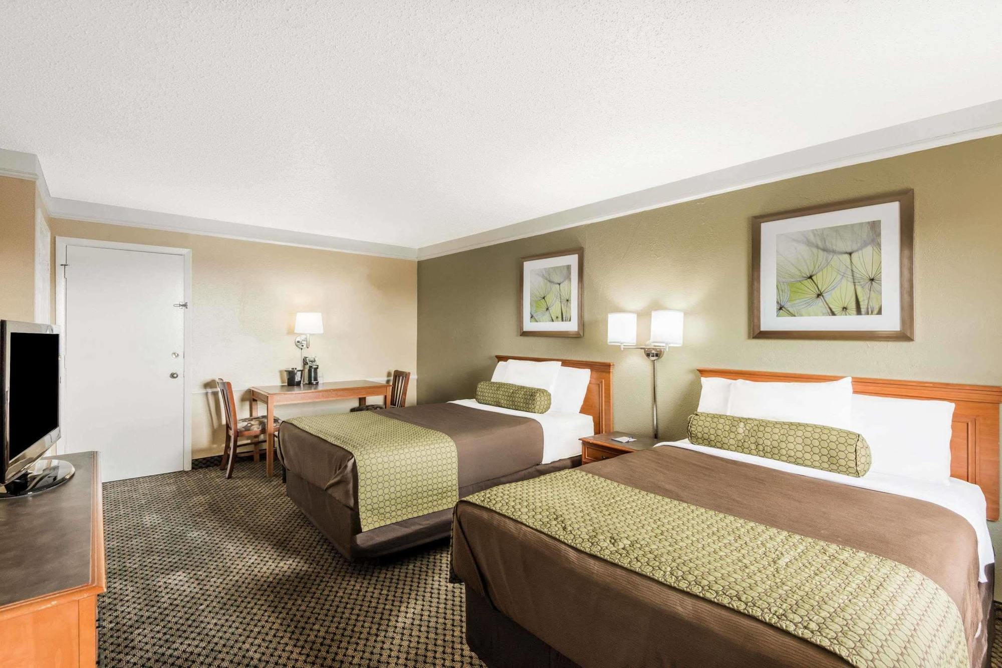 Baymont By Wyndham Near South Texas Medical Ctr 2* San Antonio