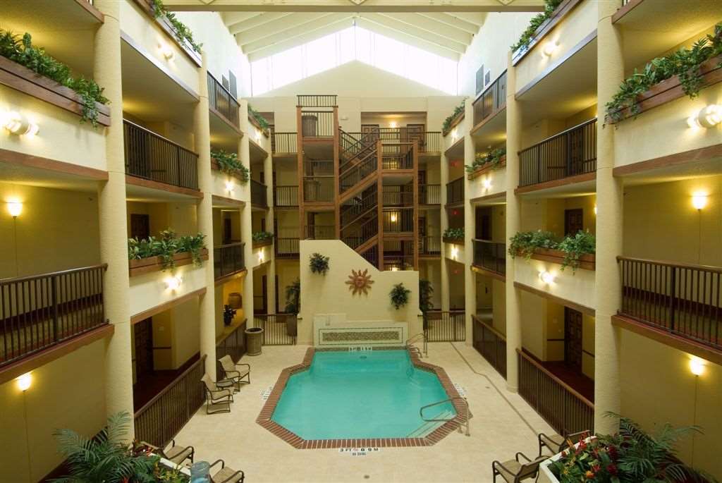 Hotel Hilton Garden Airport 3*