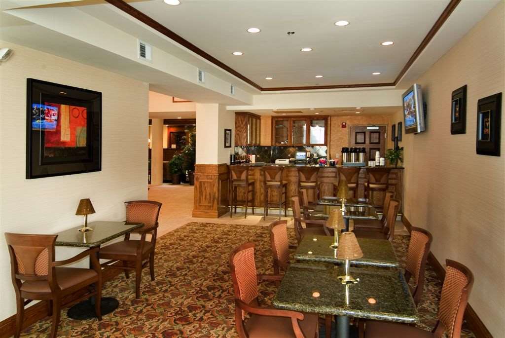 Hilton Garden Airport San Antonio