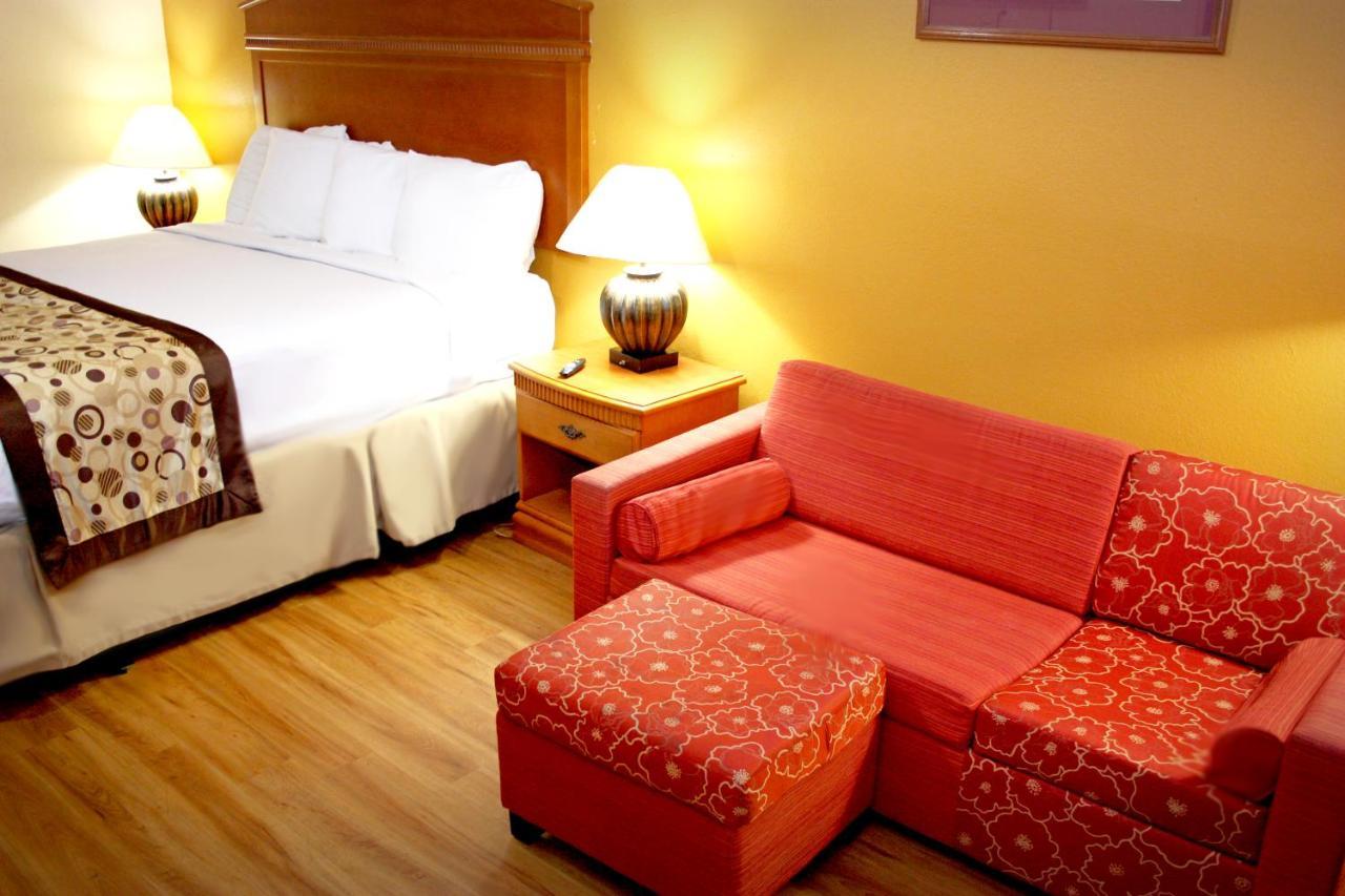 Americas Value - At&t Center/fort Sam Houston Motel