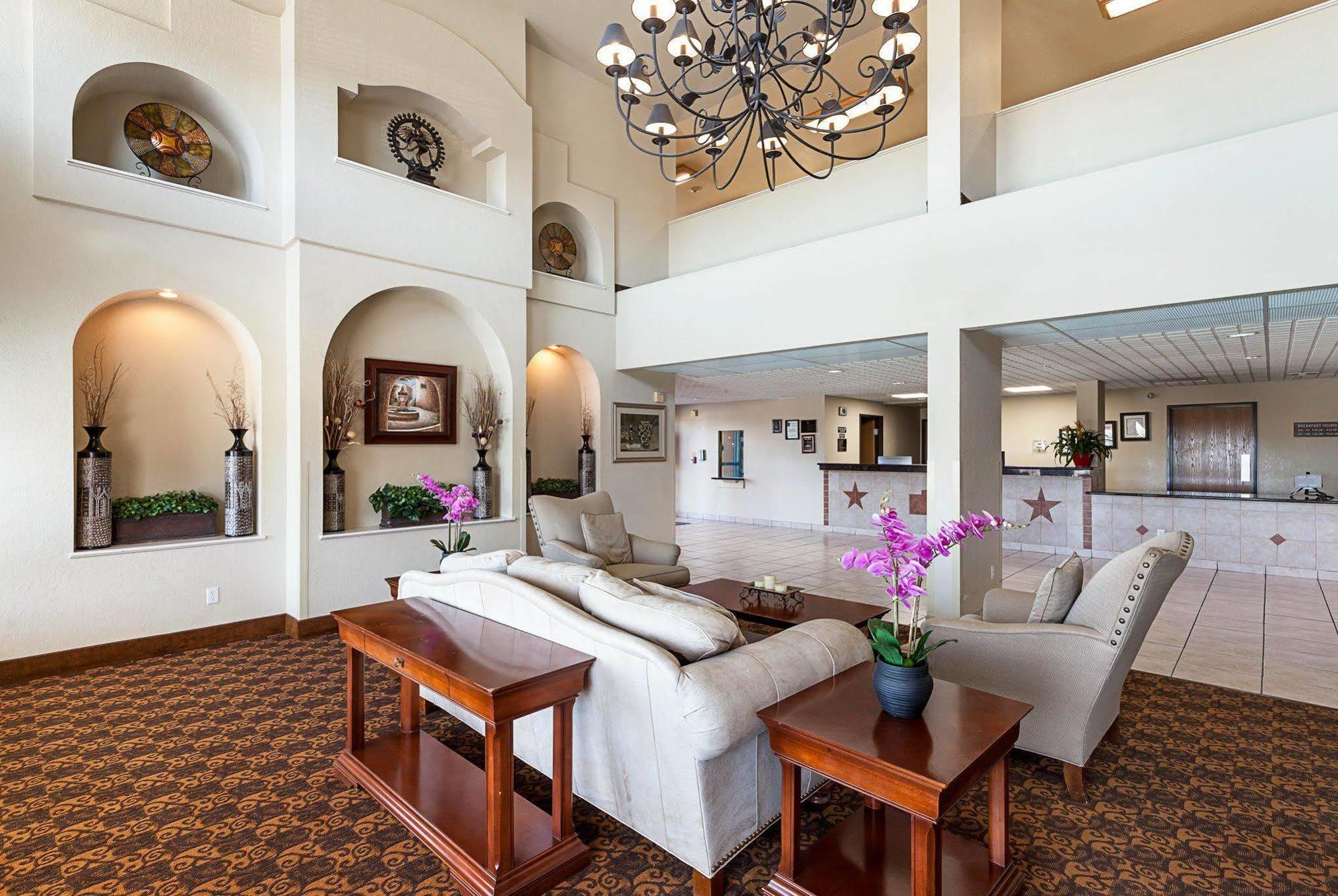 Quality Hotel 3*