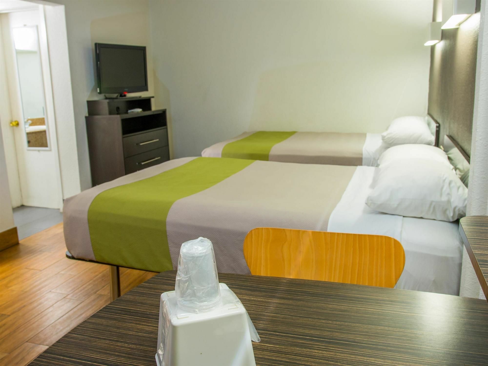 6-san Antonio, Tx - Lackland Afb Hotel 2*