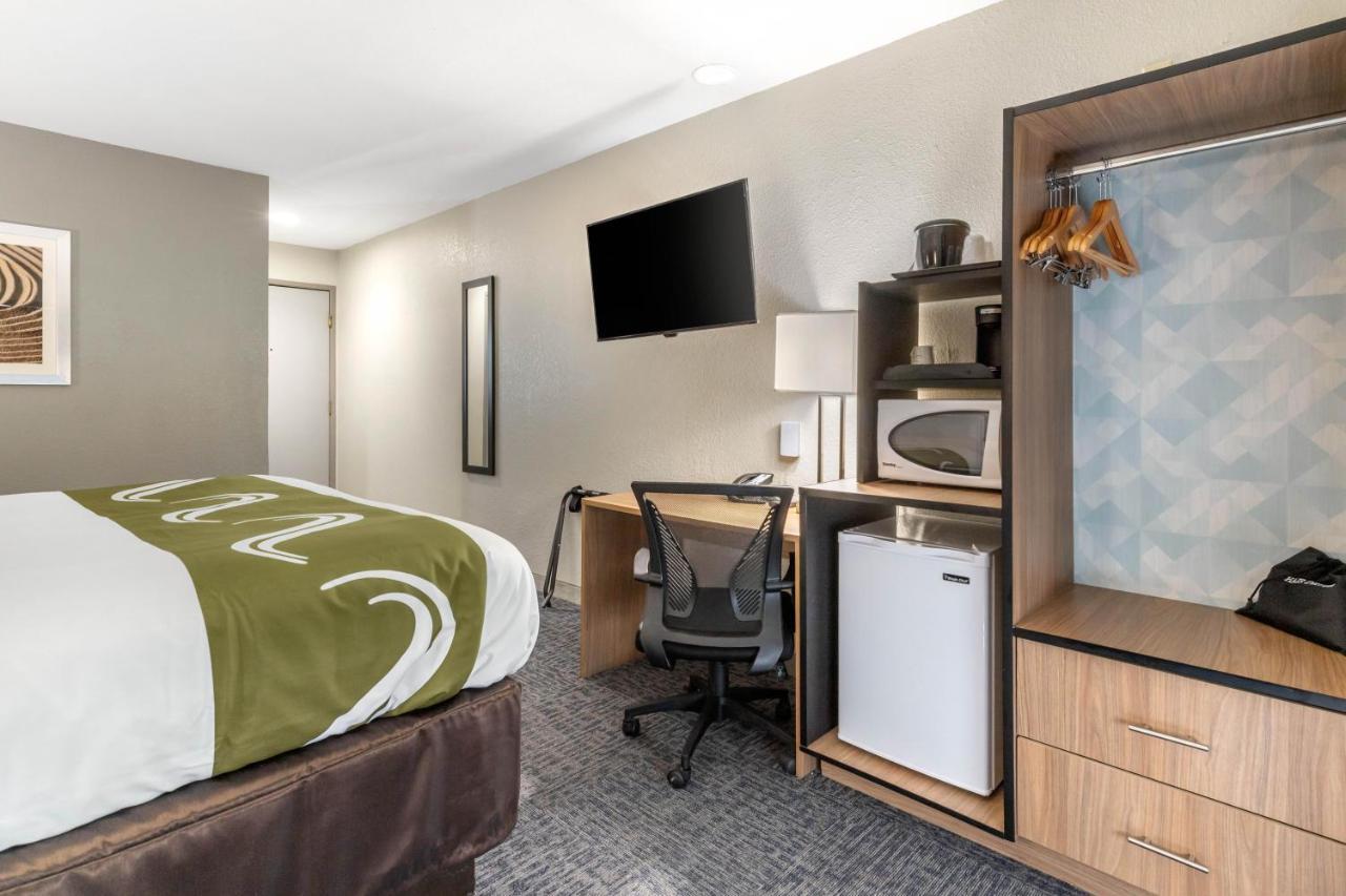 Quality Downtown - Near Market Square 2*