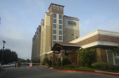 Staybridge Airport By Ihg Hotel San Antonio