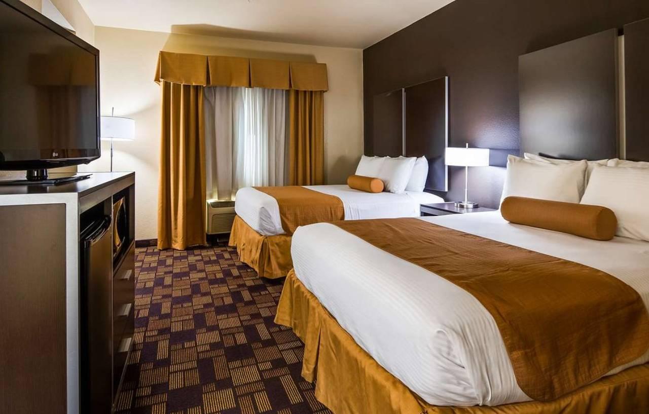 Hotel Western Windsor Pointe & Suites-at&t Center 2*