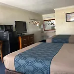 University Inn & Suites