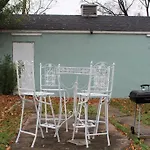 Casamagnolia - Cheerful 3-Bdrm Home, Free Parking, 30 Days Or More